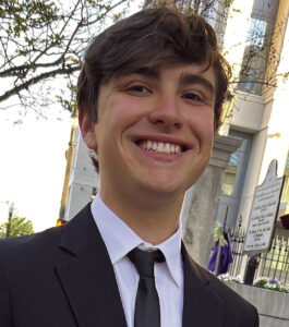 Bob Jones student wins in NYC challenge for musical theatre