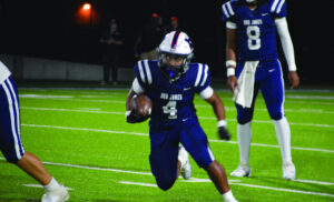 Unbeaten Bob Jones shuts out Grissom 42-0