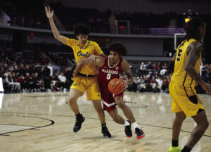Bama kicks Kennesaw State in Rocket City Classic