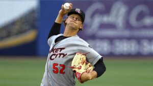 Shuckers top Trash Pandas 7-3 in series spener