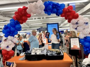 Bid on mystery luggage at Unclaimed Baggage’s Unclaimed Auction