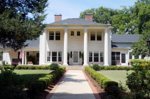 Creekside Plantation will provide the setting for the Ladies Tea and Fashion Show, sponsored by P.E.O., on Aug. 25 at 2 p.m. (CONTRIBUTED)
