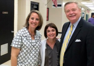 Melissa Jenkins, center, has retired as library media specialist at Discovery Middle School. Discovery Principal Melanie Barkley, at left, and superintendent Dr. Dee Fowler congratulate Jenkins. (CONTRIBUTED) 